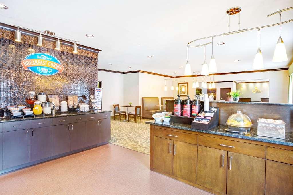Baymont By Wyndham Dallas/ Love Field Eksteriør billede