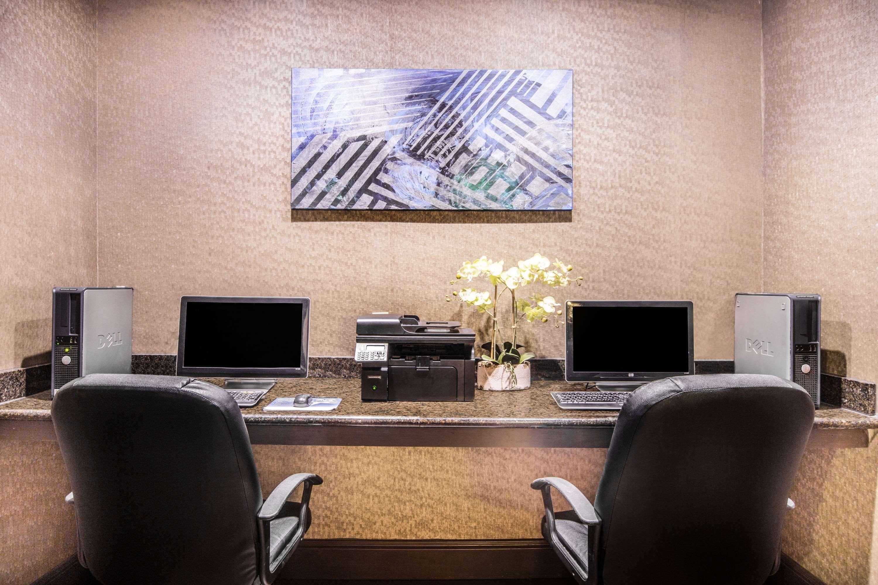 Baymont By Wyndham Dallas/ Love Field Eksteriør billede