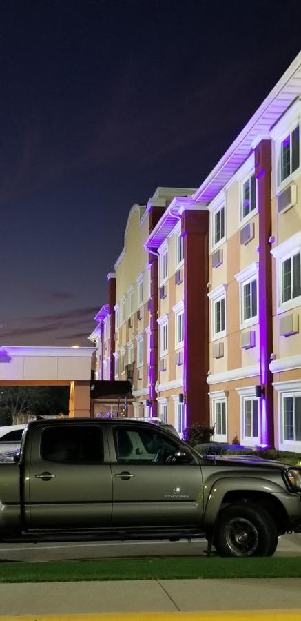 Baymont By Wyndham Dallas/ Love Field Eksteriør billede